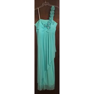 Formal/Prom one-shouldered gown, mint green